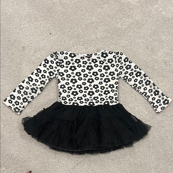 Good🎉 Condition FLAPADOODLES Floral Long Sleeve Dress with Black Tulle Skirt, 2T - Picture 2 of 13